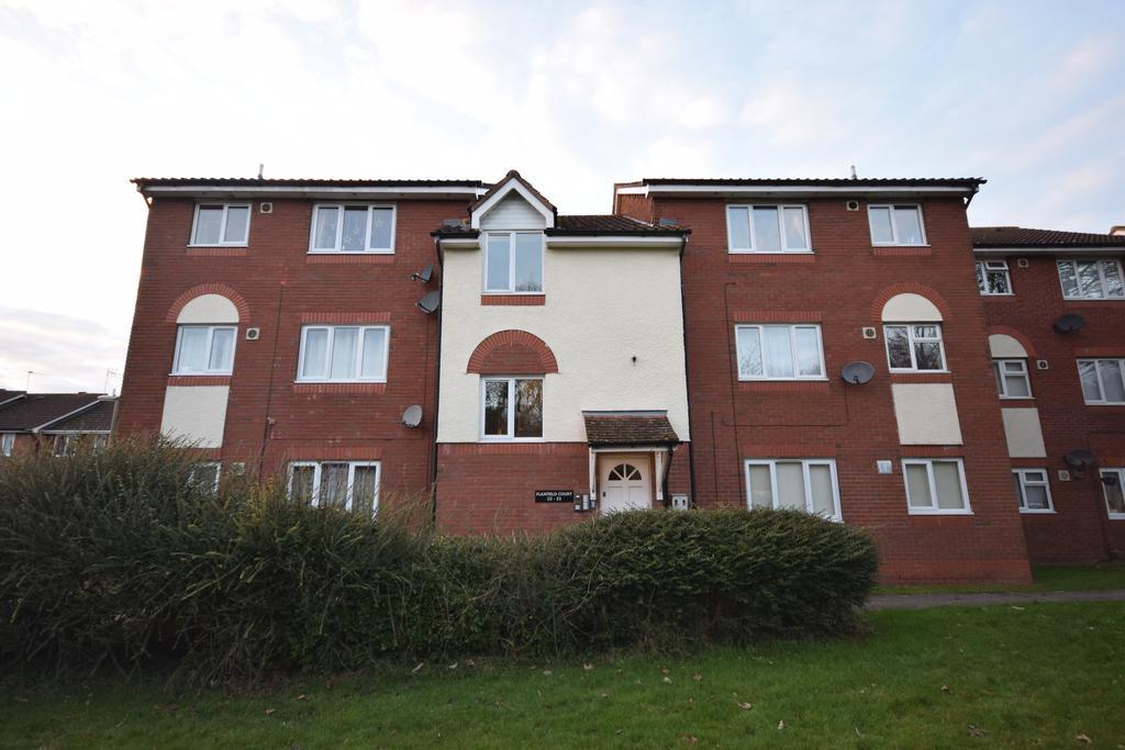 Flaxfield Court Apartment Basingstoke Exterior photo